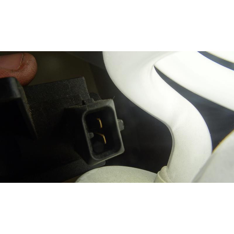 Bloc electrovannes VOLKSWAGEN POLO III (6N1) d’occasion