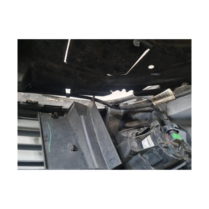 Pare choc avant RENAULT CLIO 3 PHASE 2 d’occasion