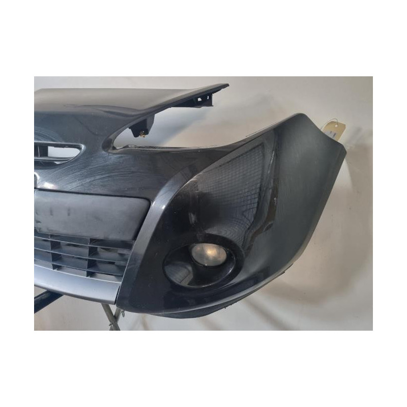 Pare choc avant RENAULT CLIO 3 PHASE 2 d’occasion