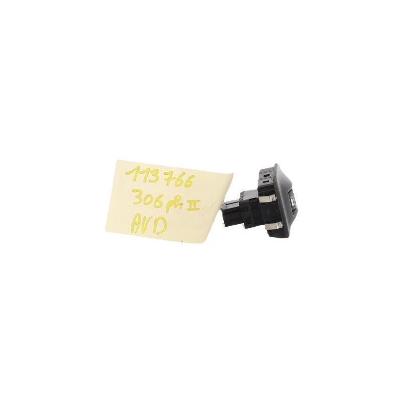 Interrupteur de leve vitre avant droit PEUGEOT 306 PHASE 2 d’occasion