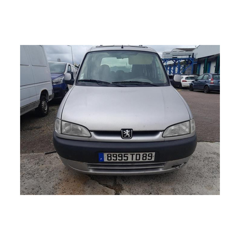 Moteur essuie glace avant PEUGEOT PARTNER 1 PHASE 1 d’occasion
