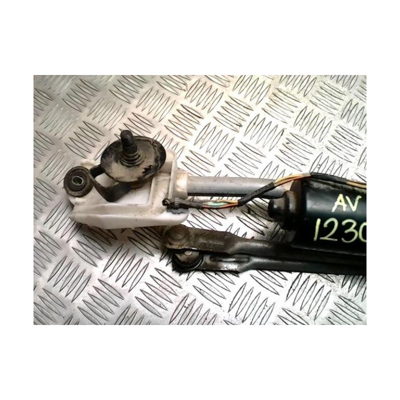 Moteur essuie glace avant NISSAN MICRA 3 PHASE 3 d’occasion