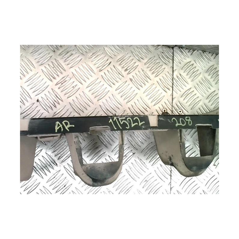 Absorbeur de pare choc arriere PEUGEOT 208 1 PHASE 1 d’occasion