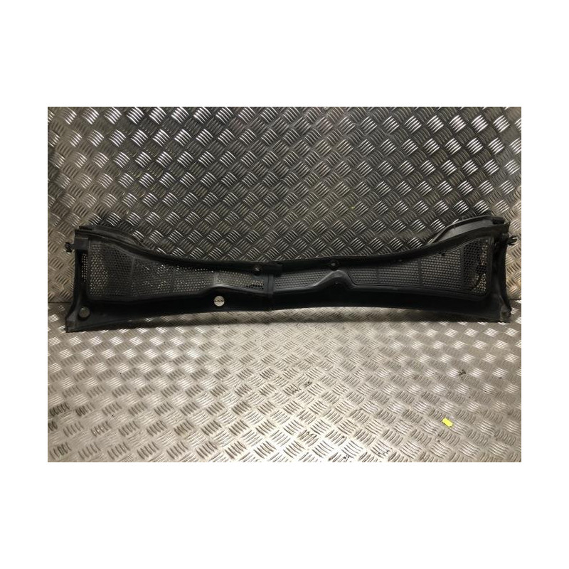 Baie de pare brise CITROEN C4 CACTUS d’occasion