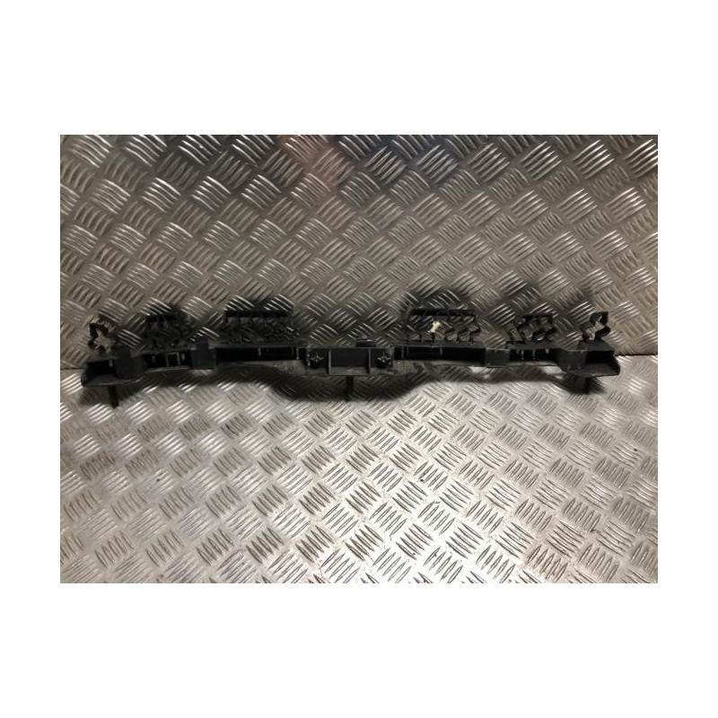Support de pare chocs arriere RENAULT CLIO 5 PHASE 1 d’occasion