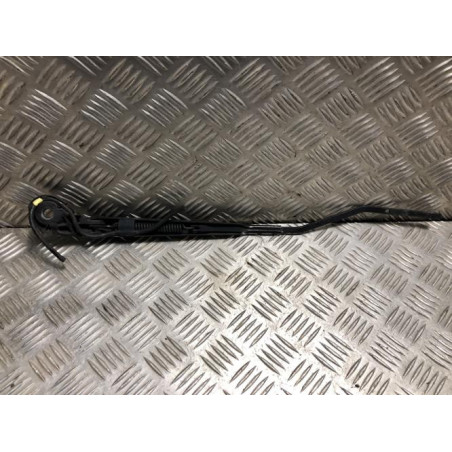 Bras essuie glace avant gauche CITROEN C4 CACTUS d’occasion