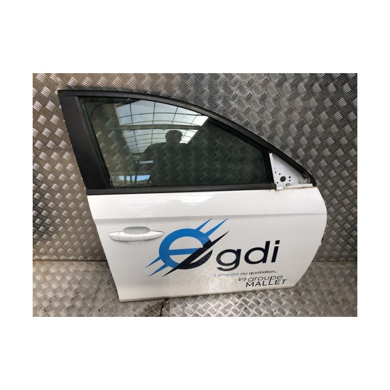 Porte avant droit OPEL CORSA F PHASE 1 d’occasion