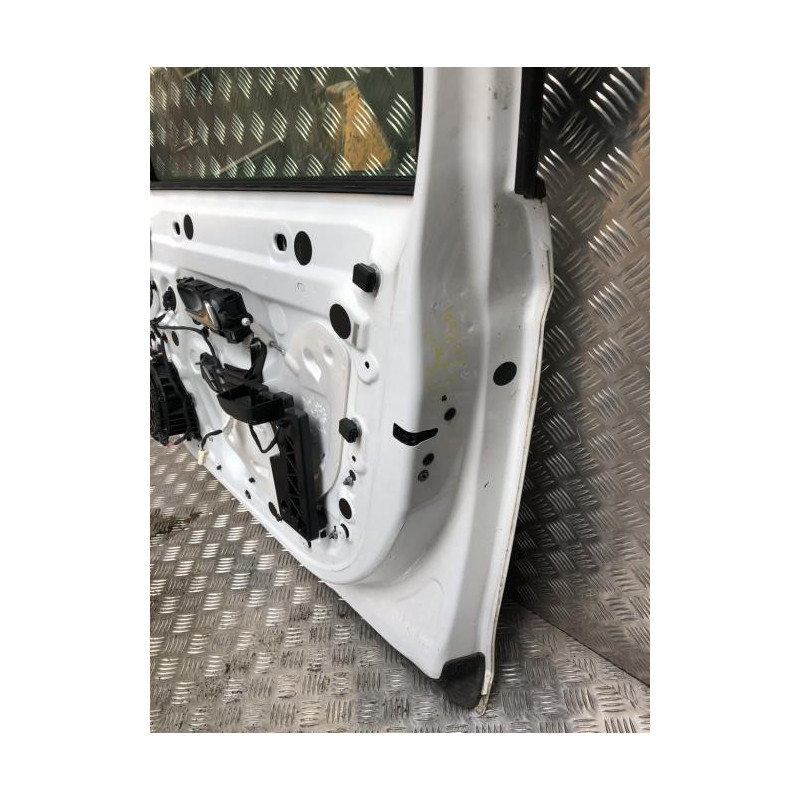 Porte avant droit OPEL CORSA F PHASE 1 d’occasion