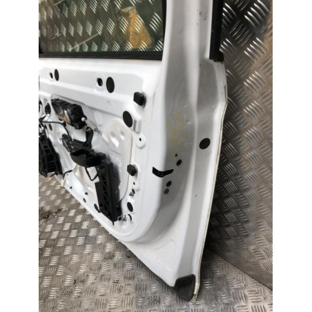 Porte avant droit OPEL CORSA F PHASE 1 d’occasion