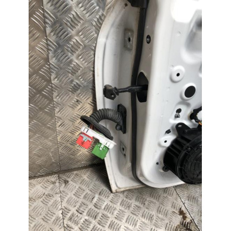 Porte avant droit OPEL CORSA F PHASE 1 d’occasion