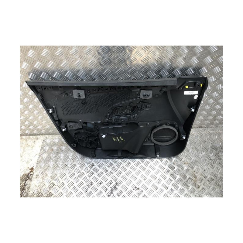 Panneau de porte avant droit OPEL CORSA F PHASE 1 d’occasion