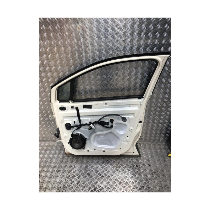 Porte avant droit RENAULT CAPTUR 1 PHASE 1 d’occasion