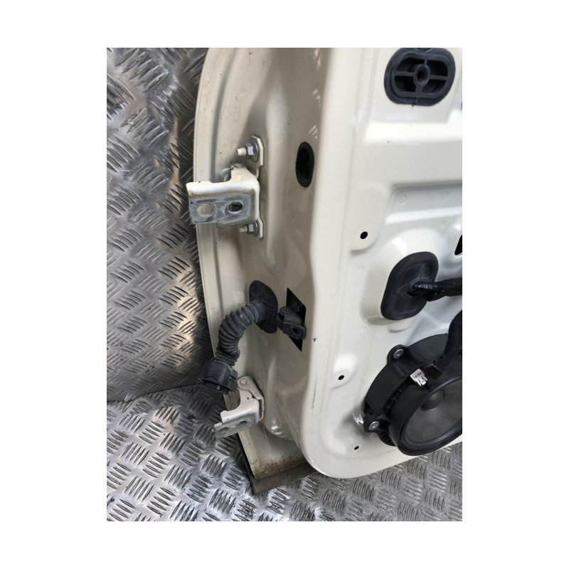 Porte avant droit RENAULT CAPTUR 1 PHASE 1 d’occasion