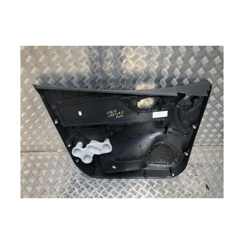 Panneau de porte avant droit RENAULT CAPTUR 1 PHASE 1 d’occasion