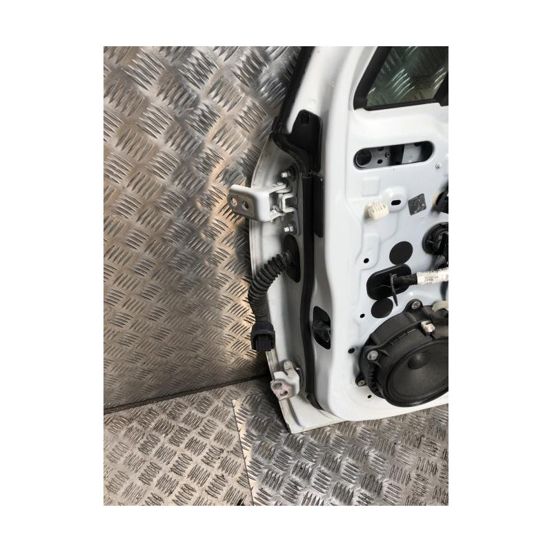 Porte avant droit RENAULT CLIO 5 PHASE 1 d’occasion