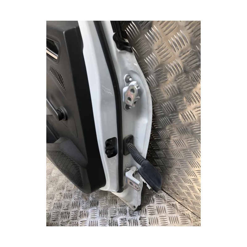Porte arriere gauche RENAULT CLIO 5 PHASE 1 d’occasion