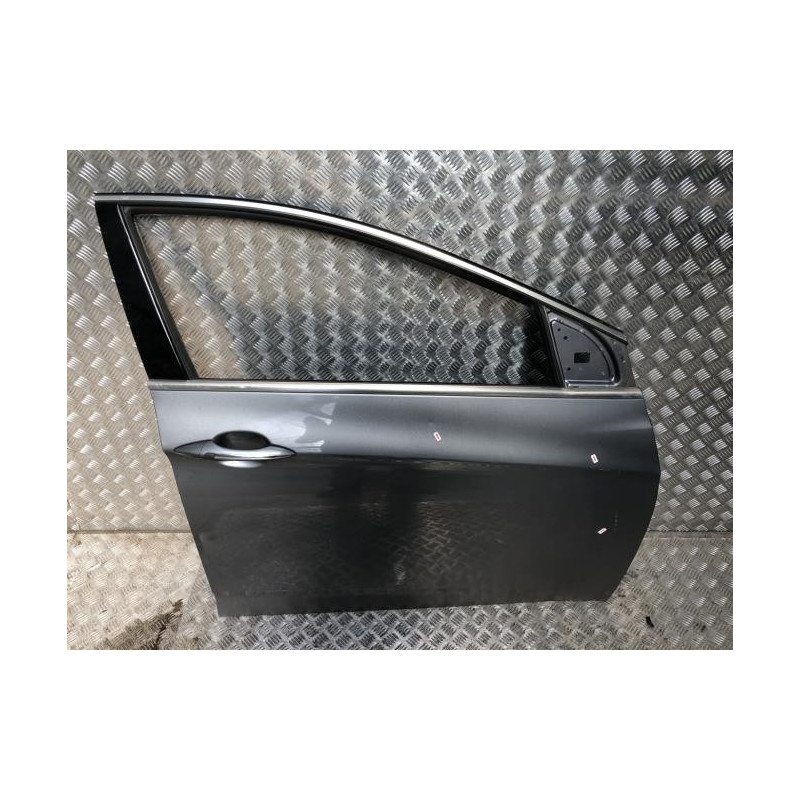 Porte avant droit HYUNDAI I 40 PHASE 1 BREAK d’occasion