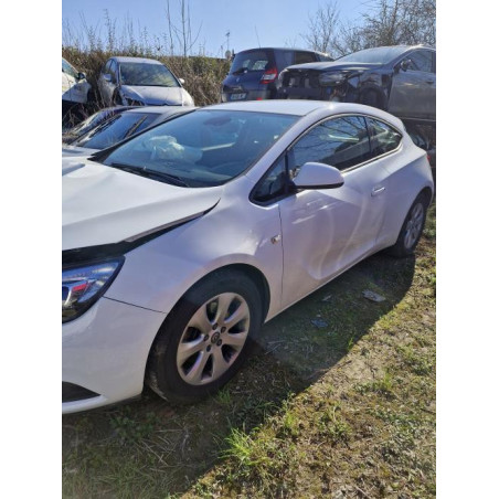 Panneau de porte avant gauche OPEL ASTRA J GTC d’occasion