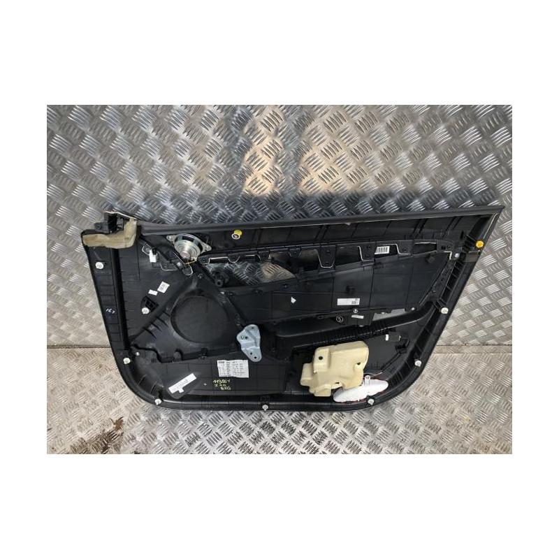 Panneau de porte avant gauche HYUNDAI I 40 PHASE 1 BREAK d’occasion