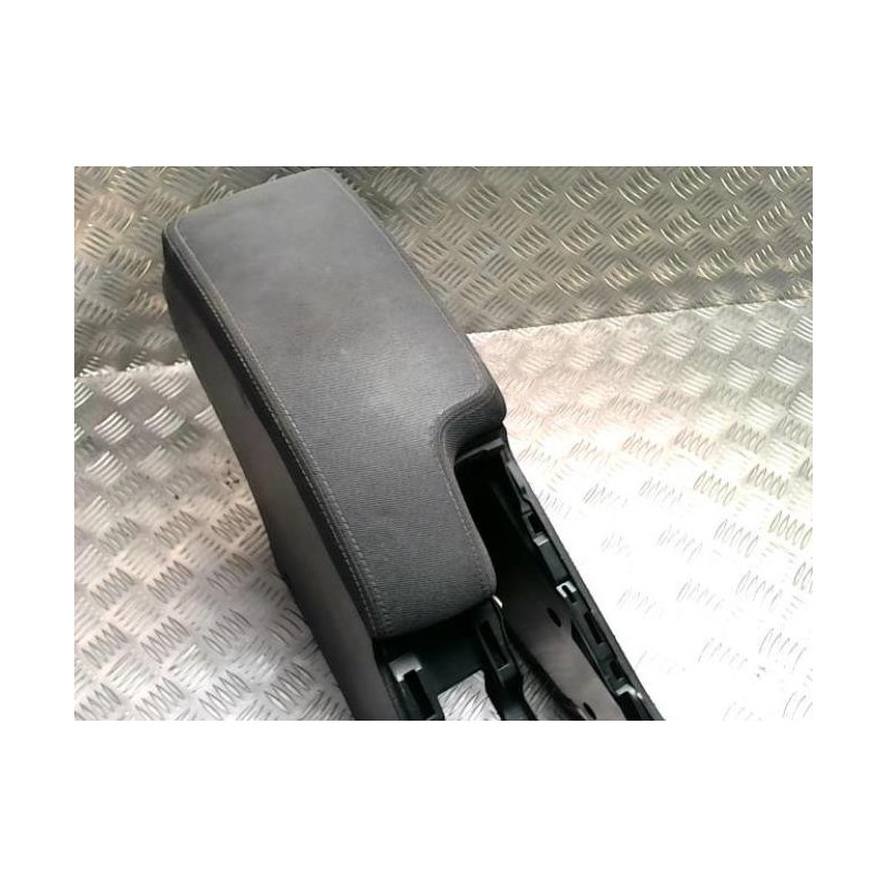 Console central (interieur plastique) RENAULT MEGANE 3 PHASE 1 COUPE d’occasion