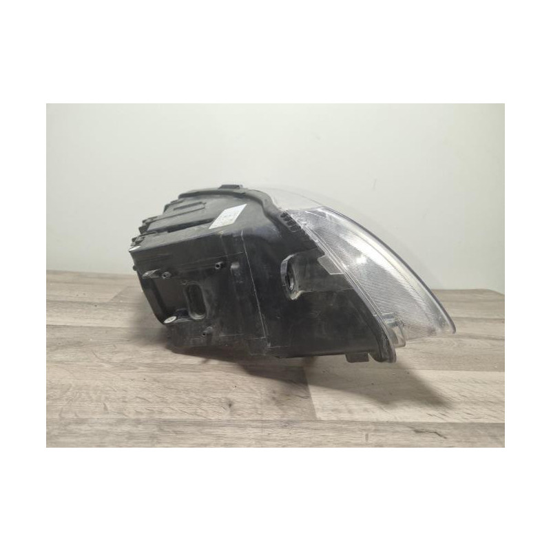 Optique avant principal gauche (feux)(phare) AUDI A6 3 AVANT PHASE 1 BREAK d’occasion