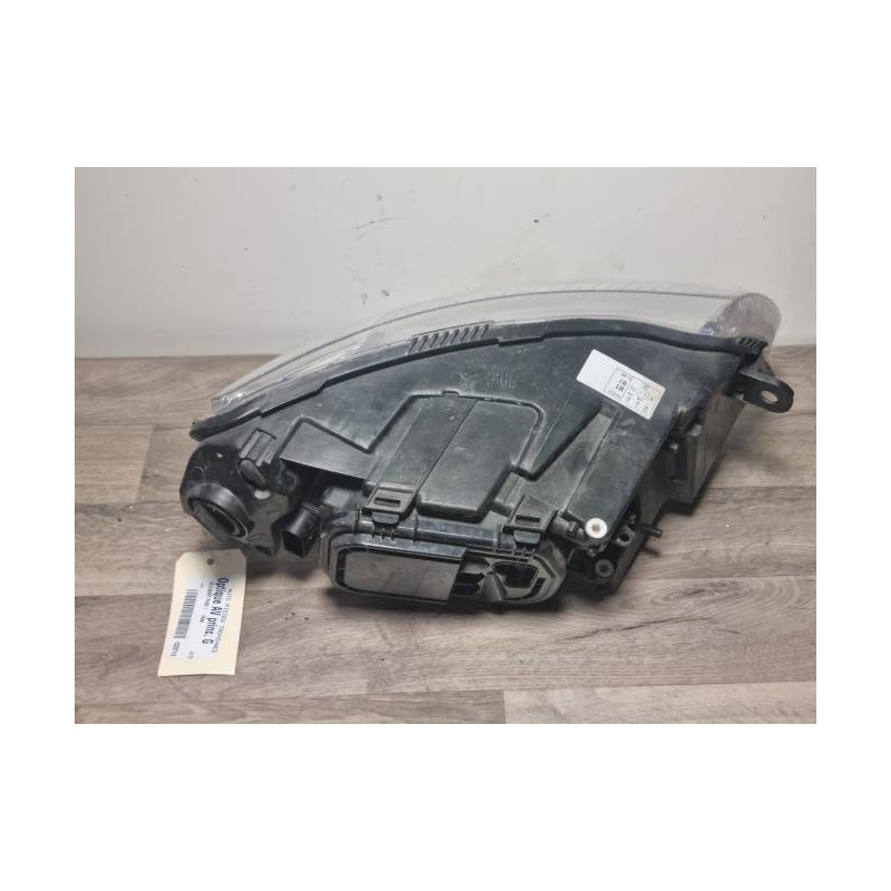 Optique avant principal gauche (feux)(phare) AUDI A6 3 AVANT PHASE 1 BREAK d’occasion