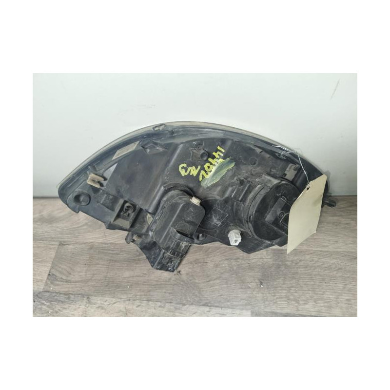 Optique avant principal droit (feux)(phare) RENAULT KANGOO 1 PHASE 2 d’occasion