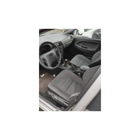 Bouton de coffre VOLVO V 40 1 PHASE 2 BREAK d’occasion