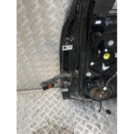 Porte avant droit VOLKSWAGEN POLO 5 PHASE 1 d’occasion