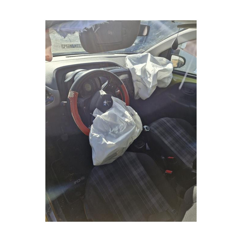 Autoradio d'origine PEUGEOT 108 d’occasion