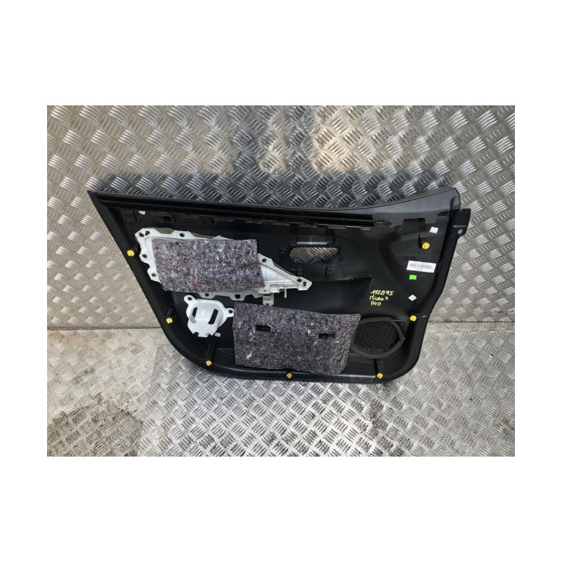 Panneau de porte avant droit NISSAN MICRA 5 d’occasion