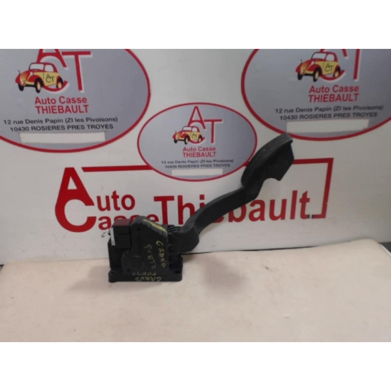 Pedalier d'accelerateur FIAT PUNTO III GRANDE PUNTO d’occasion