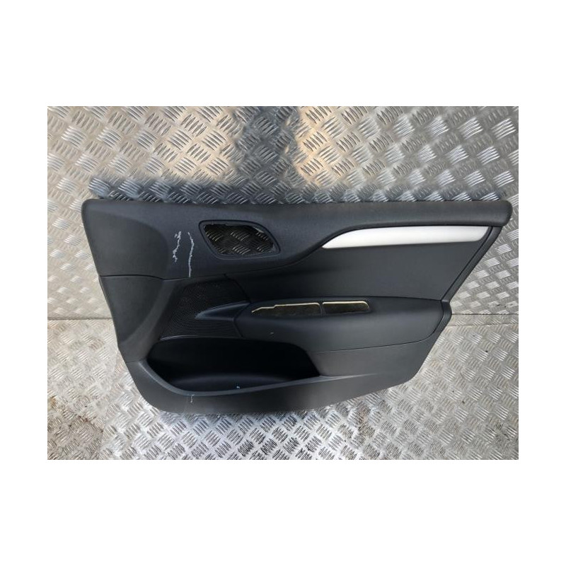 Panneau de porte avant droit CITROEN C4 2 PHASE 1 d’occasion