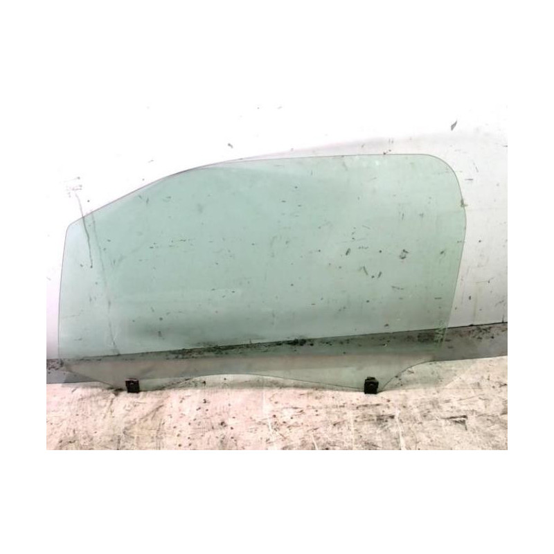 Vitre avant gauche RENAULT CLIO 2 PHASE 1 d’occasion