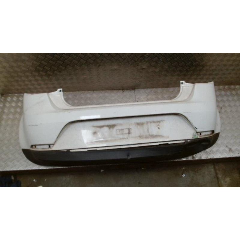 Pare choc arriere VOLKSWAGEN TOURAN 2 d’occasion