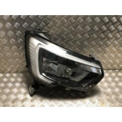 Optique avant principal droit (feux)(phare) RENAULT MASTER 3 PHASE 3 d’occasion