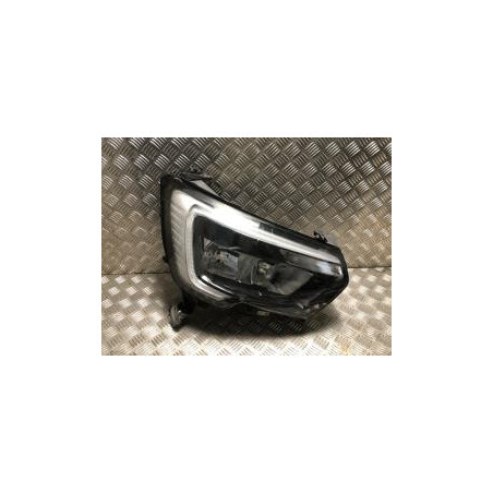 Optique avant principal droit (feux)(phare) RENAULT MASTER 3 PHASE 3 d’occasion