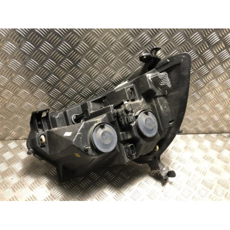 Optique avant principal droit (feux)(phare) RENAULT MASTER 3 PHASE 3 d’occasion