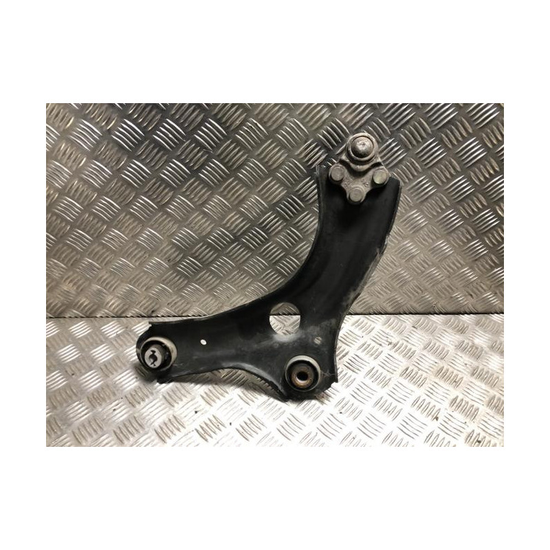 Triangle avant droit RENAULT CLIO 5 PHASE 1 d’occasion