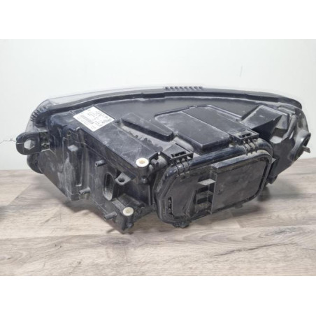 Optique avant principal droit (feux)(phare) AUDI A6 3 AVANT PHASE 1 BREAK d’occasion