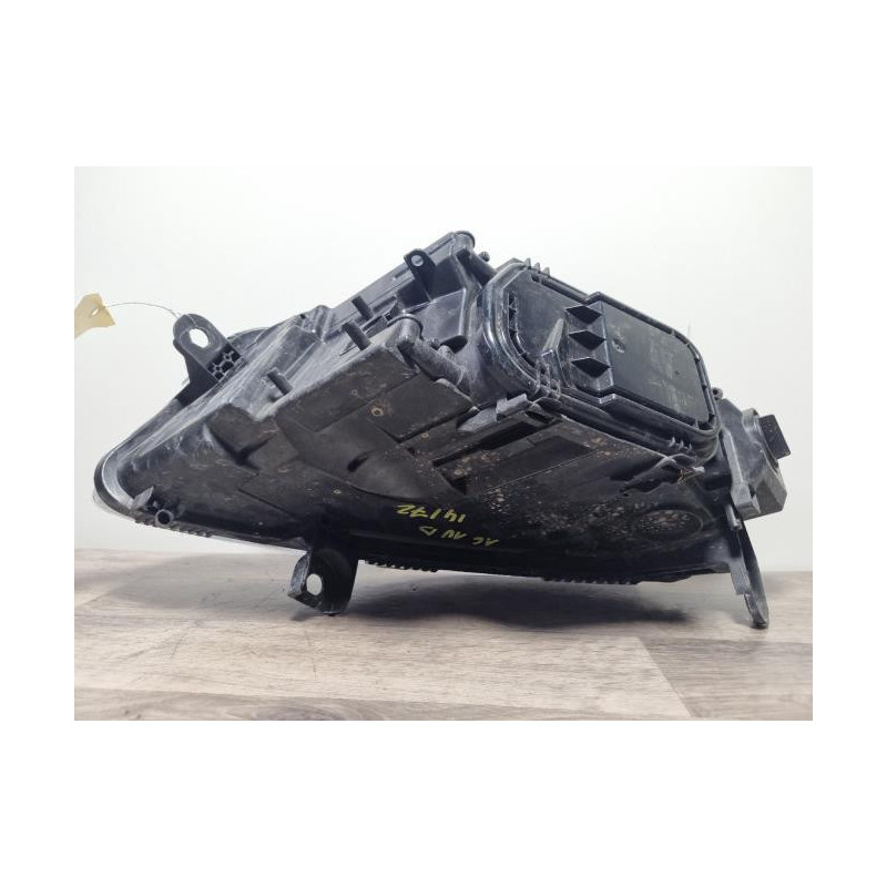 Optique avant principal droit (feux)(phare) AUDI A6 3 AVANT PHASE 1 BREAK d’occasion