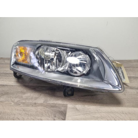Optique avant principal droit (feux)(phare) AUDI A6 3 AVANT PHASE 1 BREAK d’occasion