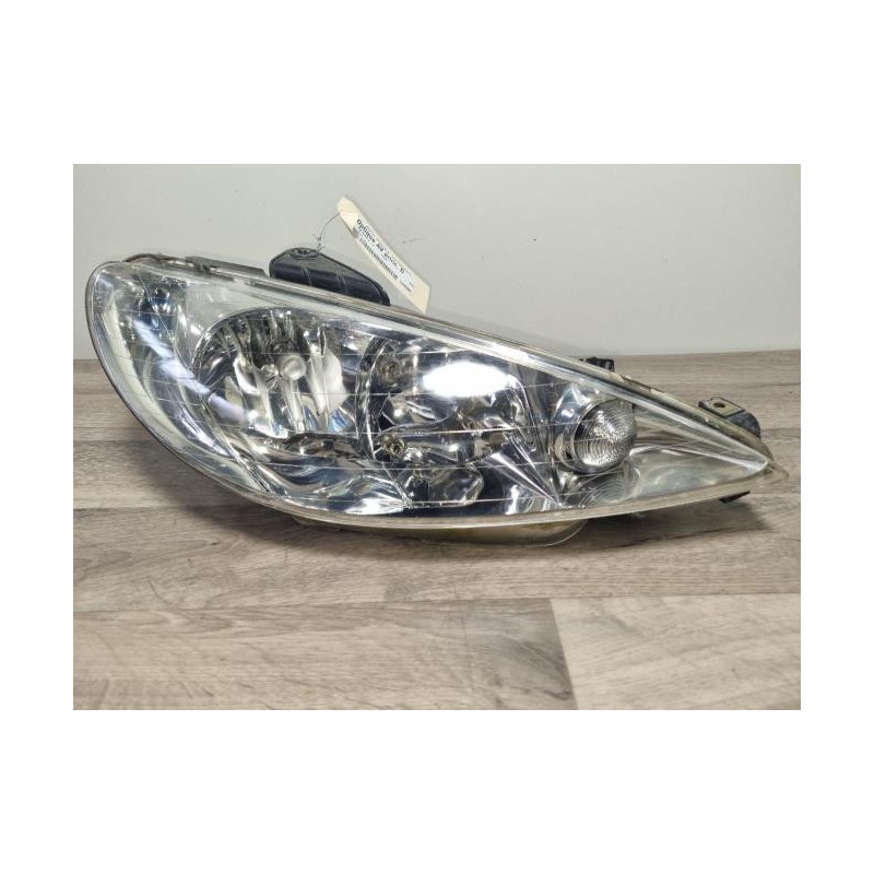 Optique avant principal droit (feux)(phare) PEUGEOT 206 PHASE 2 d’occasion
