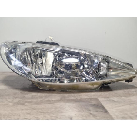 Optique avant principal droit (feux)(phare) PEUGEOT 206 PHASE 2 d’occasion