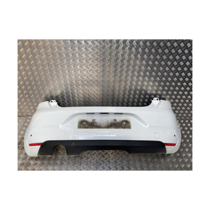 Pare choc arriere RENAULT CLIO 5 PHASE 1 d’occasion