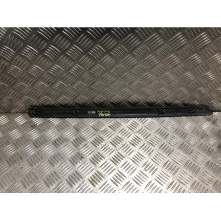 Baguette de porte arriere gauche  PEUGEOT 306 PHASE 2 d’occasion