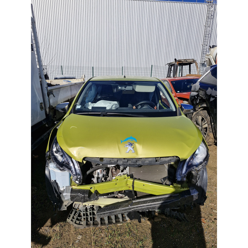 Feu arriere principal droit (feux) PEUGEOT 108 d’occasion