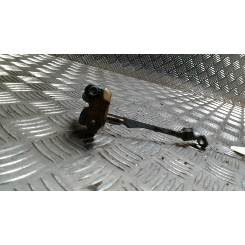 Tirant de porte avant droit RENAULT CLIO 1 PHASE 3 d’occasion