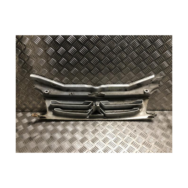 Calandre CITROEN BERLINGO 1 PHASE 1 d’occasion