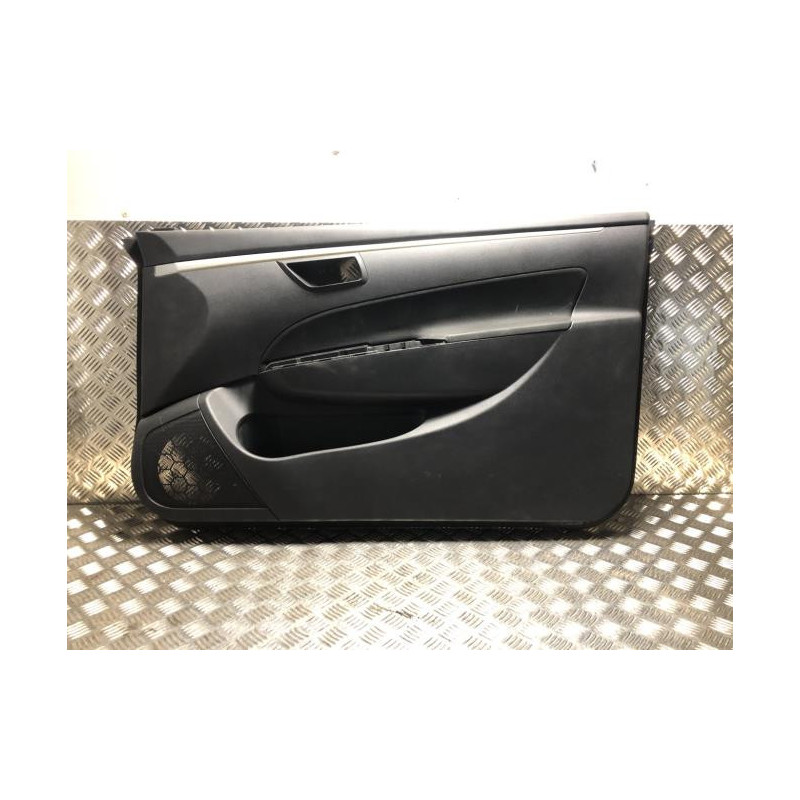 Panneau de porte avant droit SUZUKI SWIFT 4 d’occasion